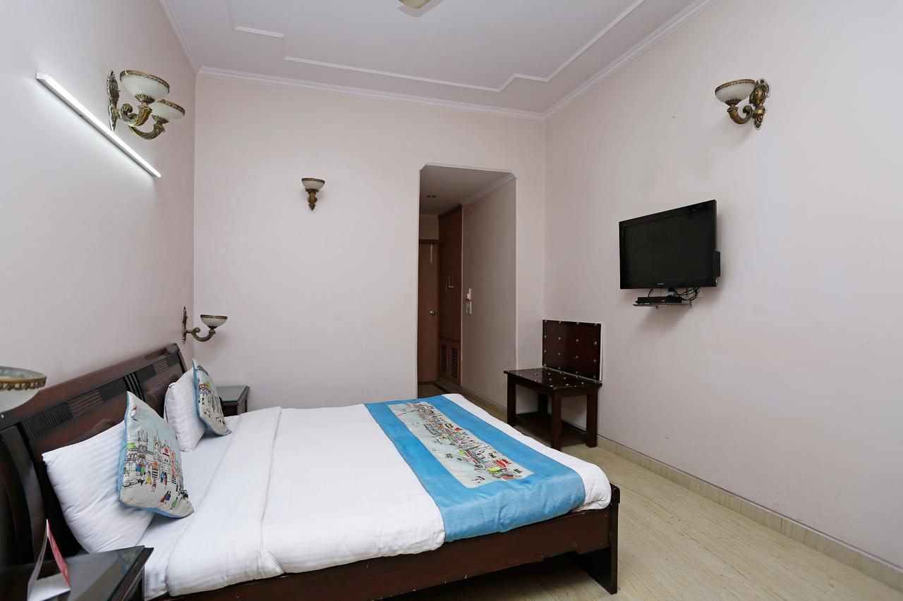 Oyo 5401 Hotel Mid Town Nové Dillí Exteriér fotografie