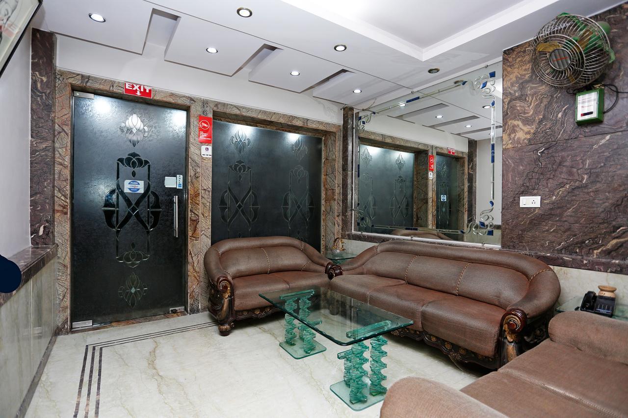 Oyo 5401 Hotel Mid Town Nové Dillí Exteriér fotografie
